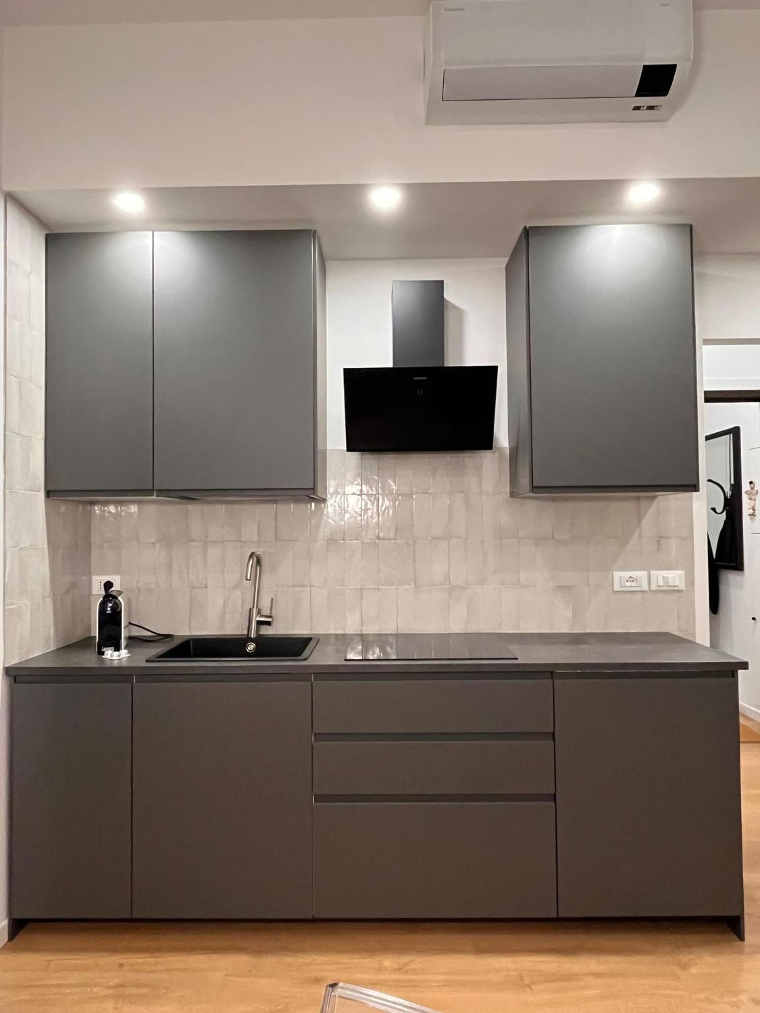 Trieste Centrale Luxury Apartament In Stile Moderno Esterno foto